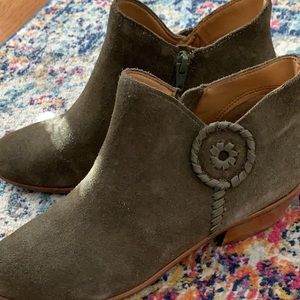 Jack Rogers green suede booties